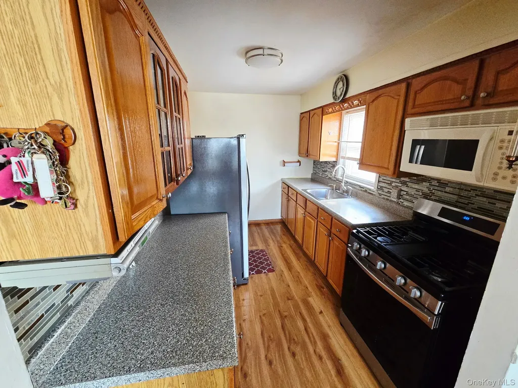 60 Liberty Boulevard Valley Stream NY 11580