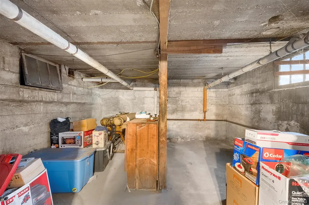 217 Bennett Avenue Hempstead NY 11550