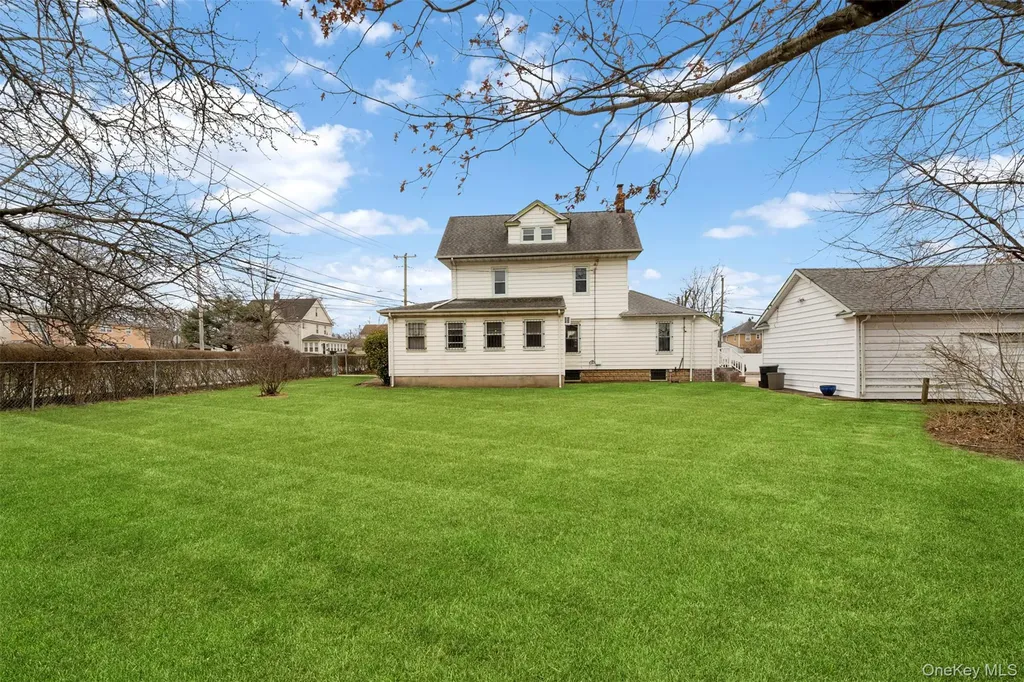 217 Bennett Avenue Hempstead NY 11550
