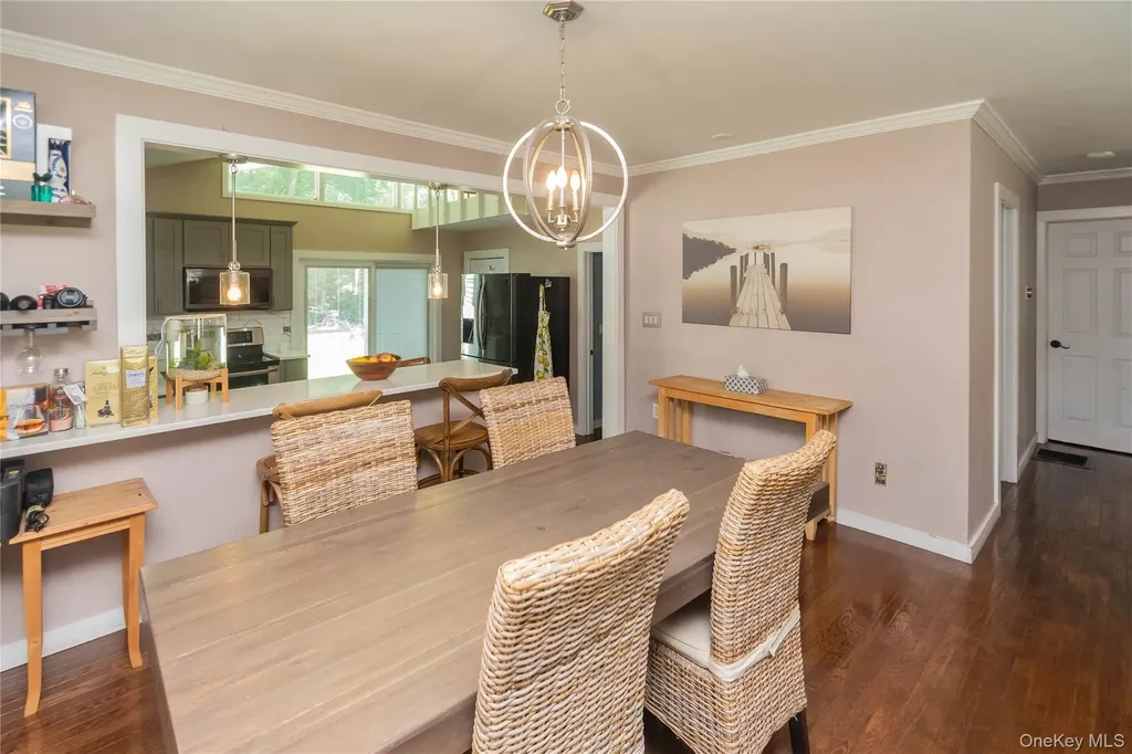 11 Toomey Drive Poughkeepsie NY 12603