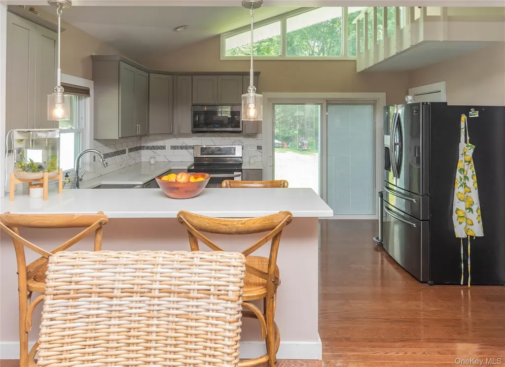 11 Toomey Drive Poughkeepsie NY 12603
