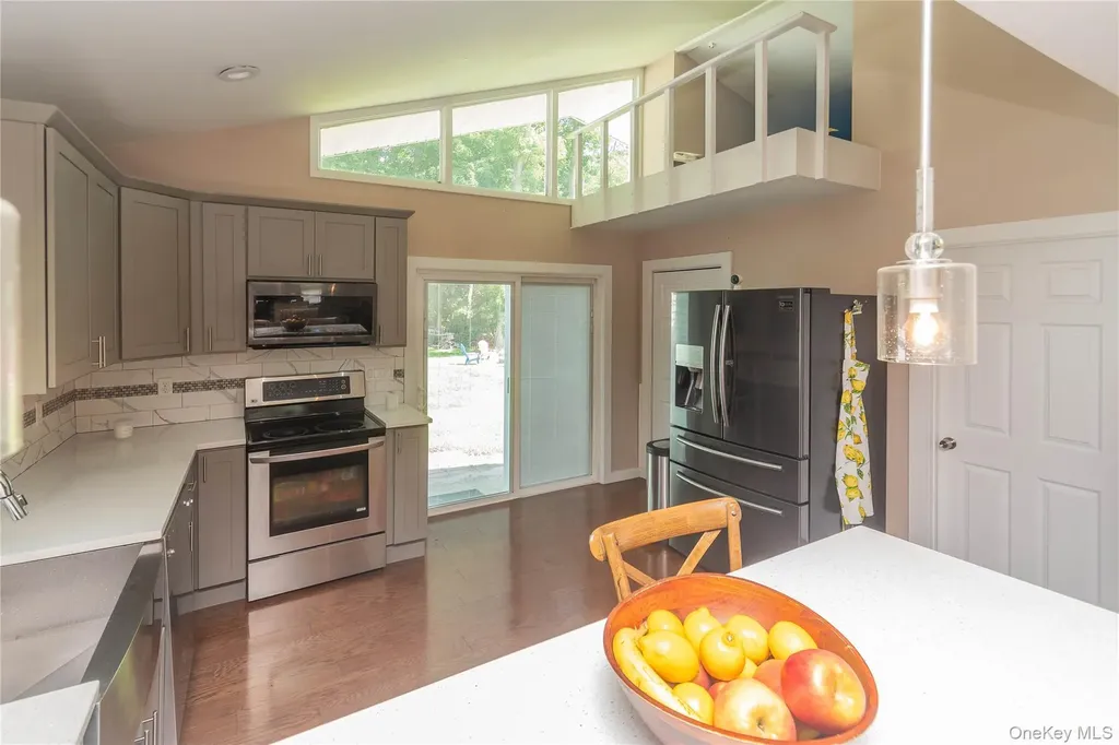 11 Toomey Drive Poughkeepsie NY 12603