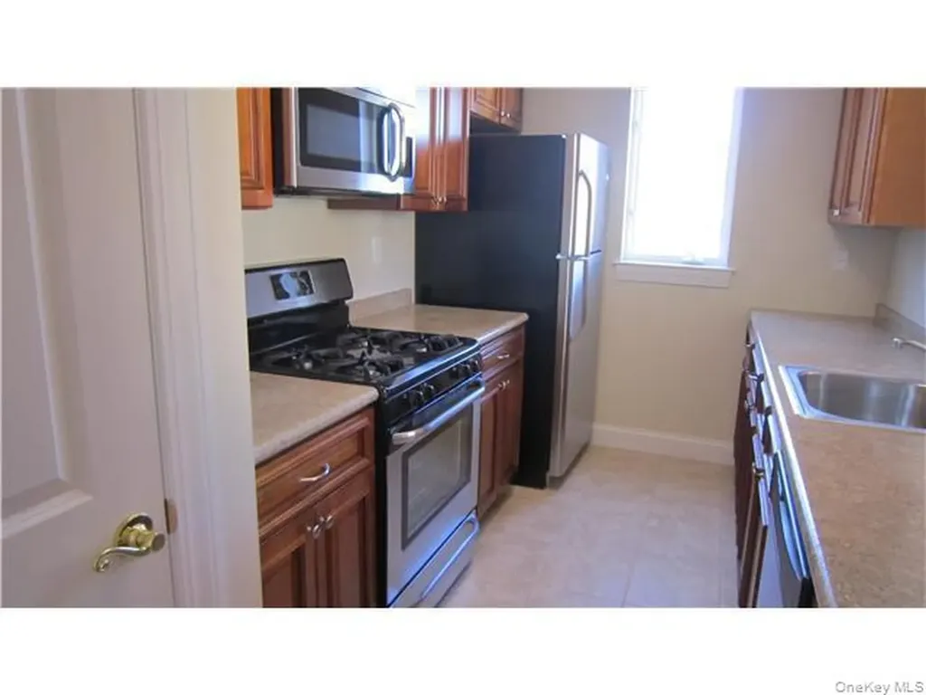 318 Tondo Circle Harriman NY 10926