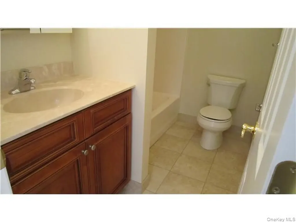 318 Tondo Circle Harriman NY 10926