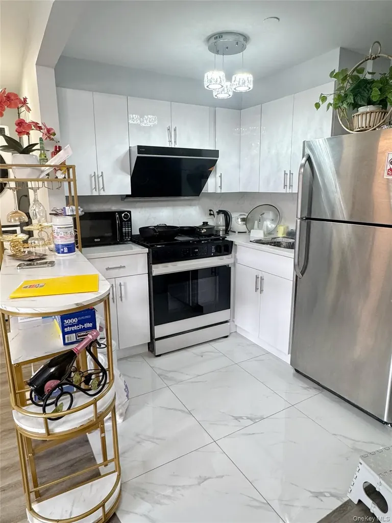 13249 41st Road Flushing NY 11355