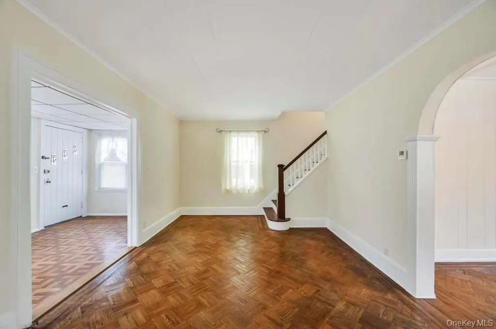 248-24 88th Drive Bellerose NY 11426