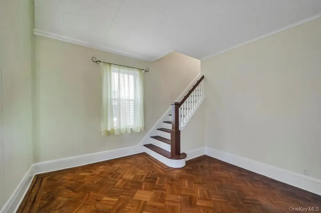 248-24 88th Drive Bellerose NY 11426