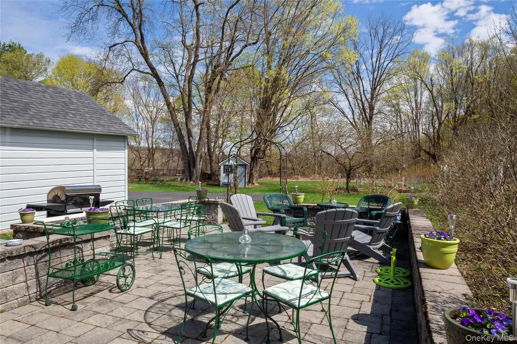 26 Chatham Street Kinderhook NY 12106
