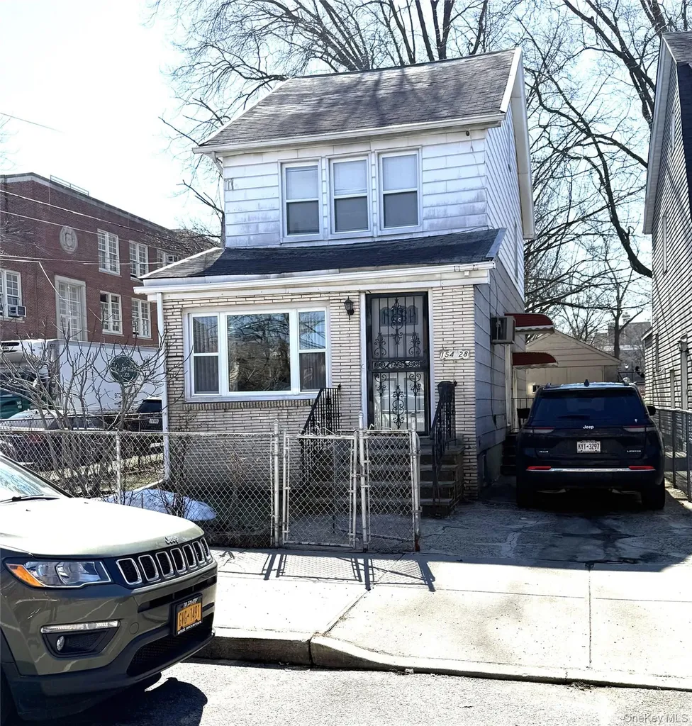 154-28 65th Avenue Flushing NY 11367