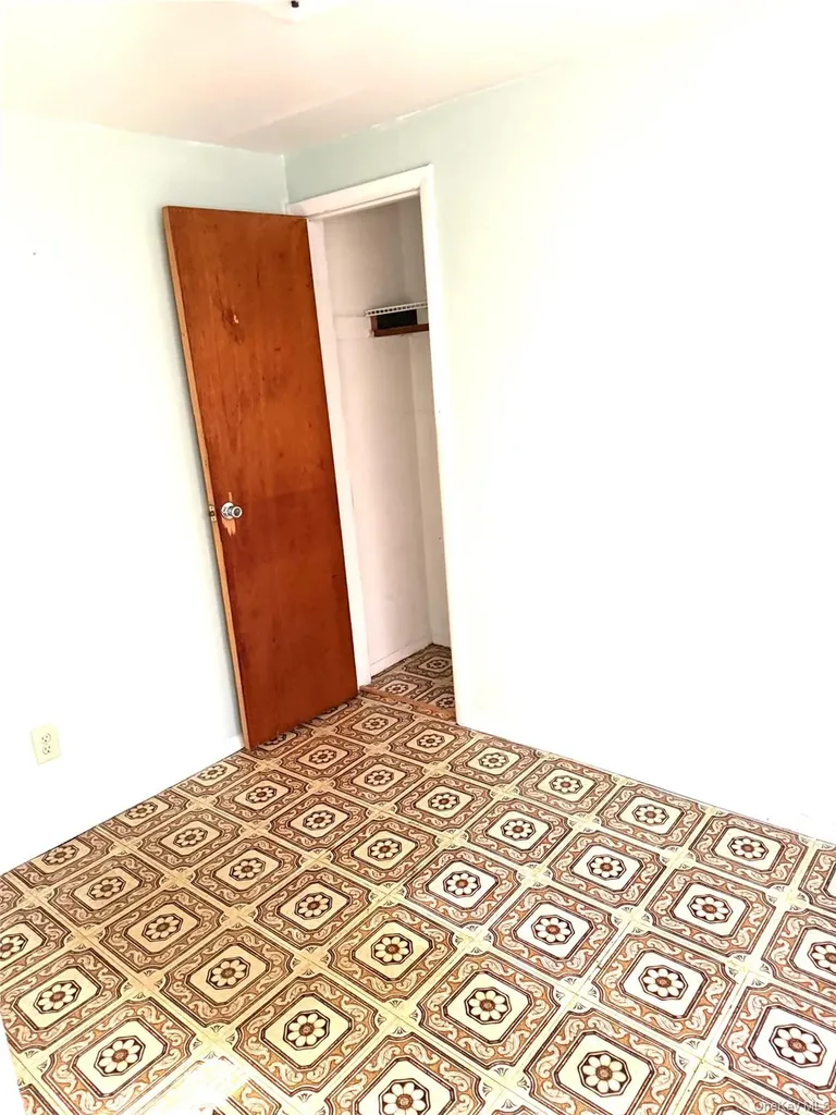 154-28 65th Avenue Flushing NY 11367