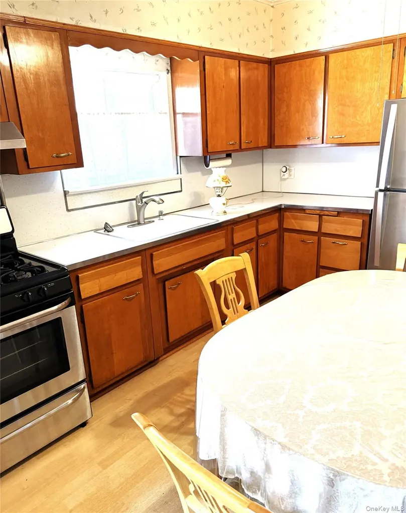 154-28 65th Avenue Flushing NY 11367