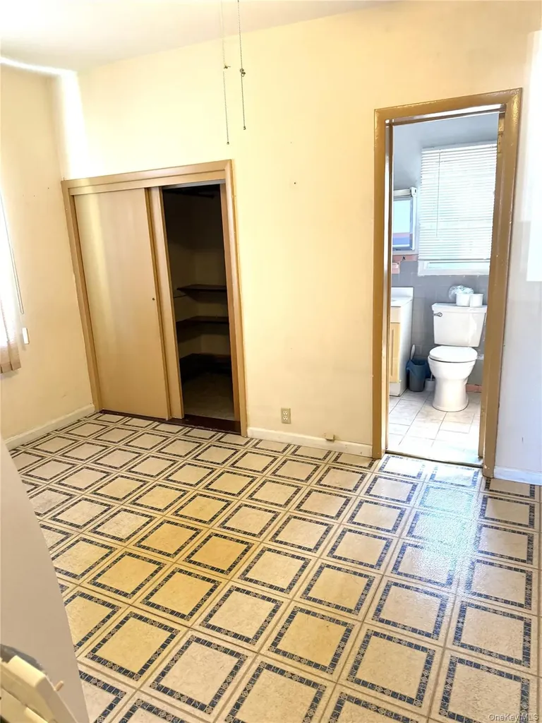 154-28 65th Avenue Flushing NY 11367