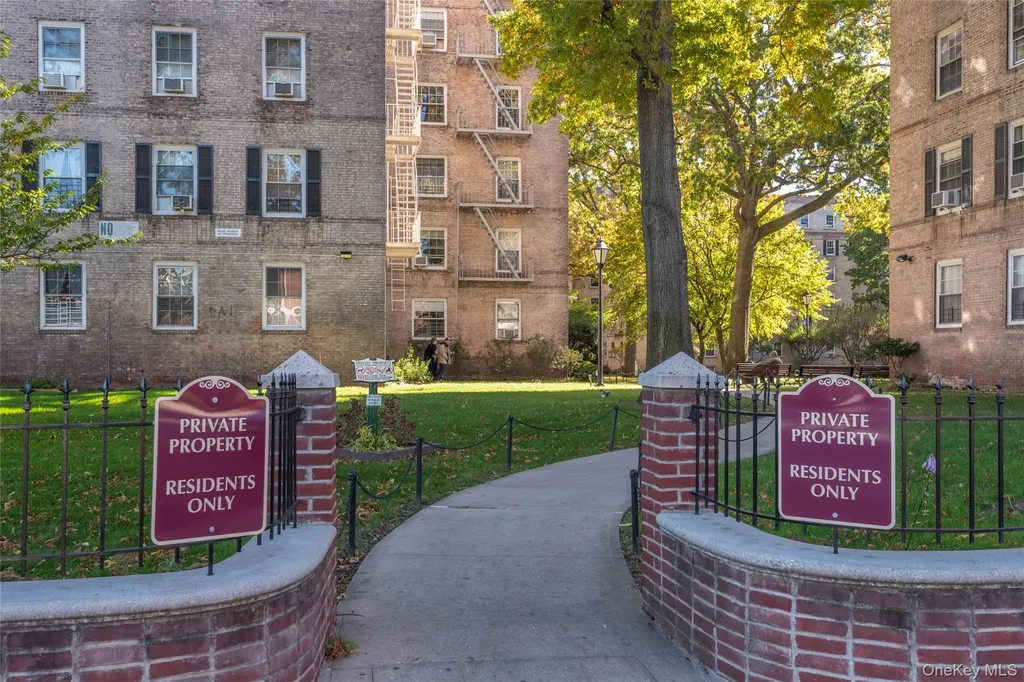 5525 31st Avenue Woodside NY 11377
