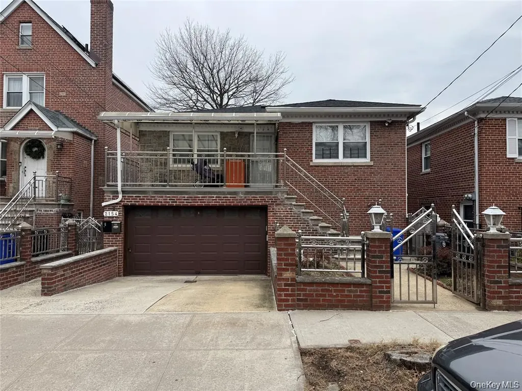 2154 Haight Avenue Bronx NY 10461