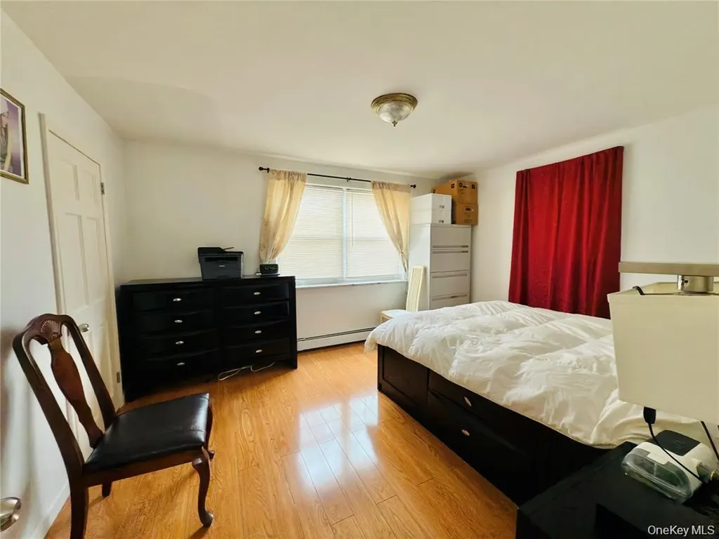 2154 Haight Avenue Bronx NY 10461