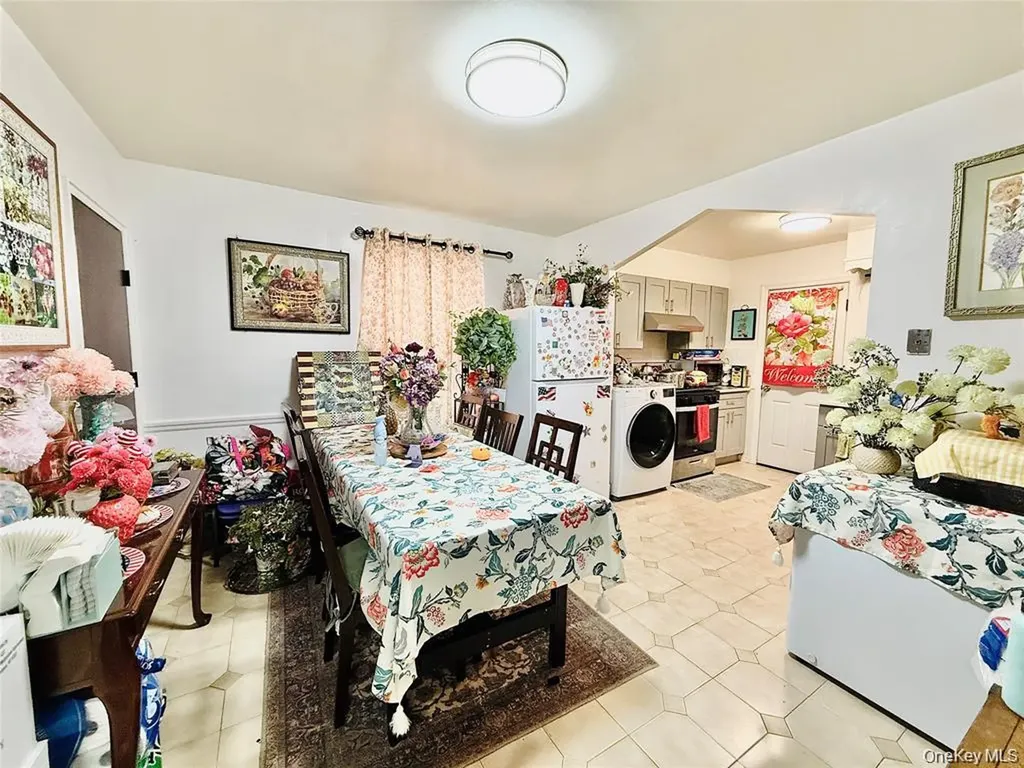 2154 Haight Avenue Bronx NY 10461