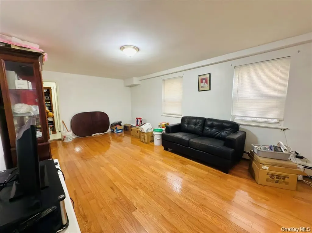 2154 Haight Avenue Bronx NY 10461