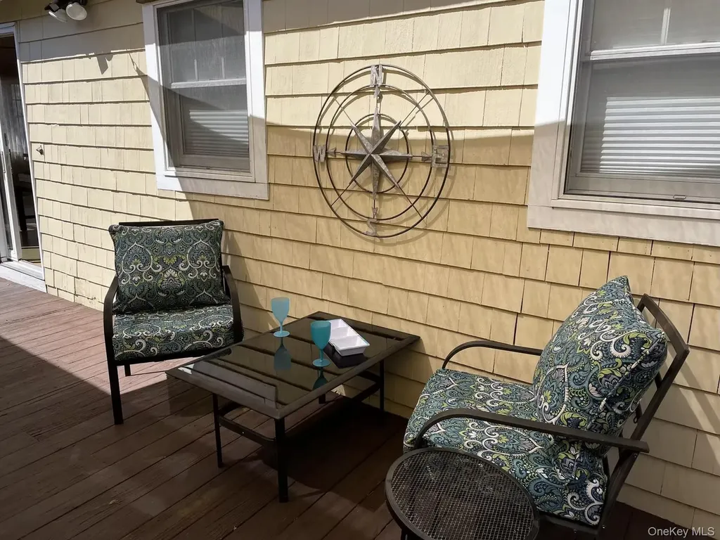 298 Cottage Walk Ocean Beach NY 11770