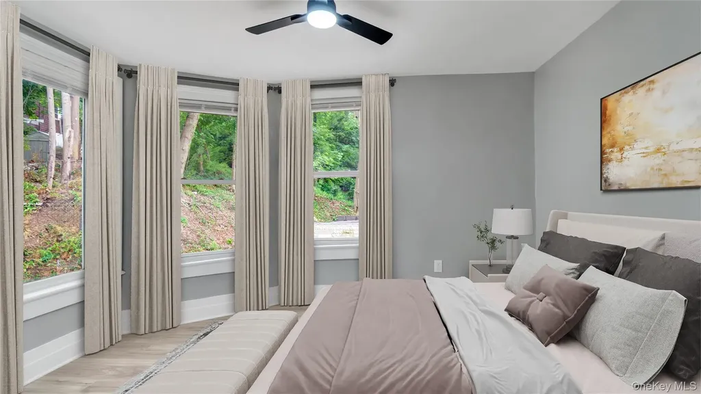 22 Town Path Glen Cove NY 11542