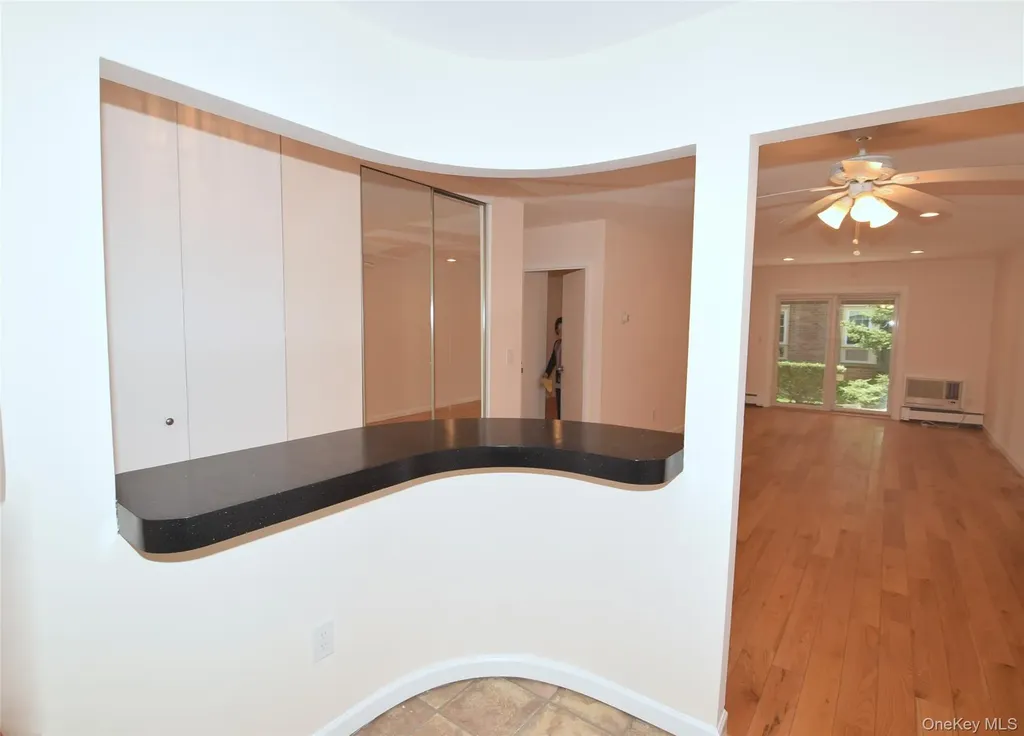 206-14 Emily Road Bayside NY 11360