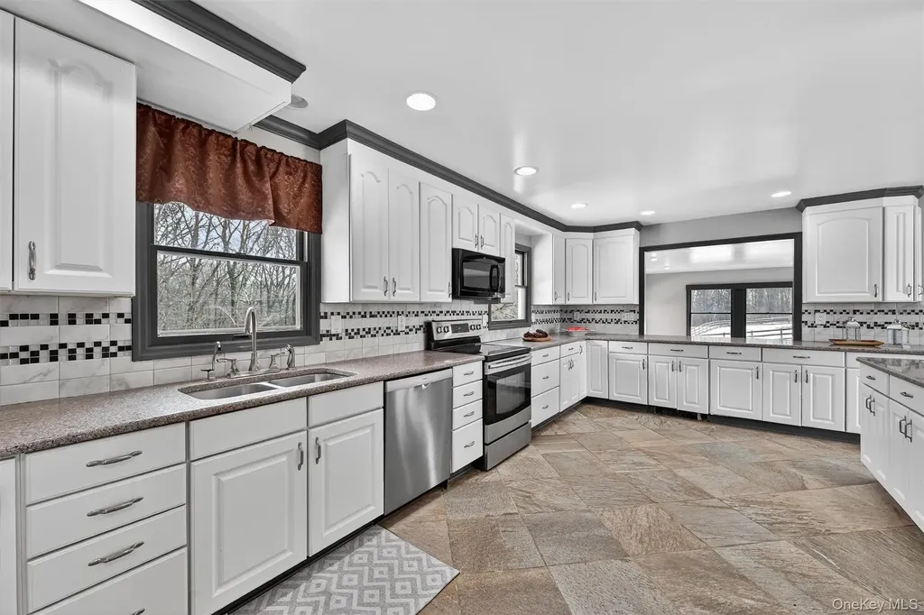 285 Hill Road Goshen NY 10940