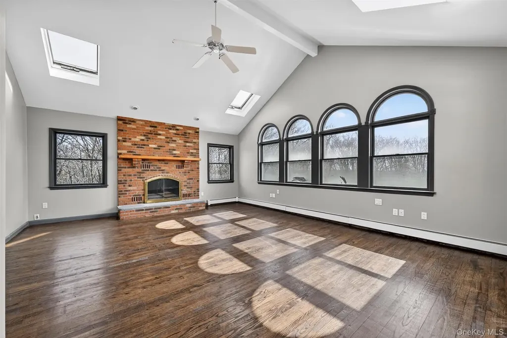 285 Hill Road Goshen NY 10940