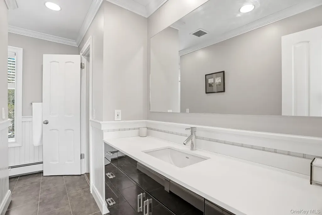 2 Hemlock Rise Armonk NY 10504