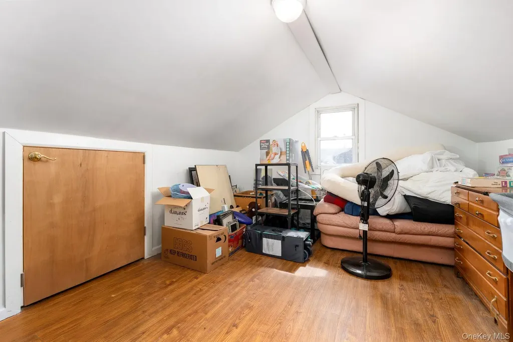 210 10th Street West Babylon NY 11704