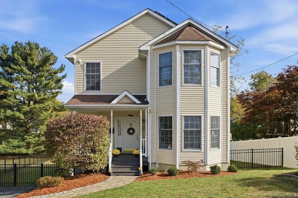 28 Hewitt Street Garnerville NY 10923