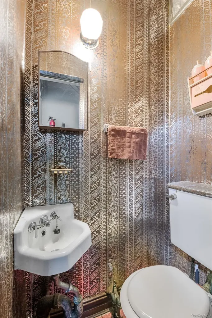 1328 E 35th Street Brooklyn NY 11210