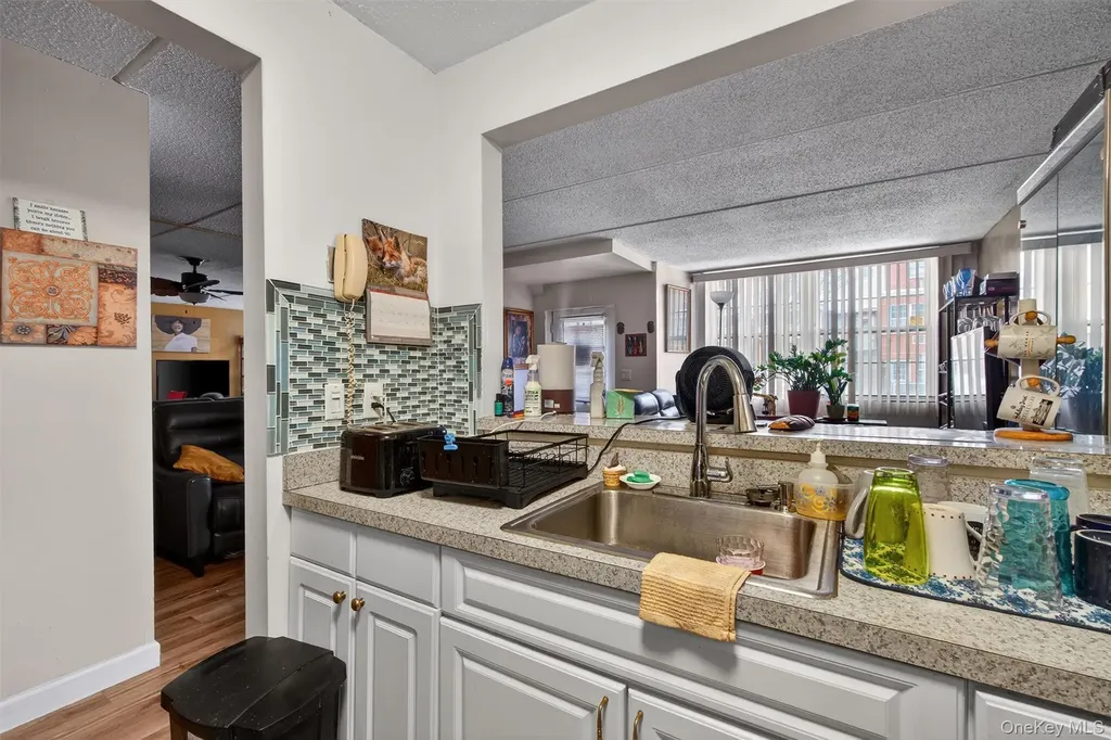 204 Sunset Boulevard Bronx NY 10473