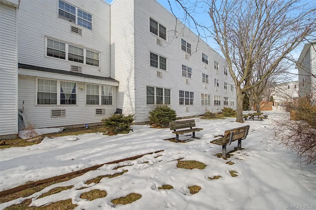 204 Sunset Boulevard Bronx NY 10473