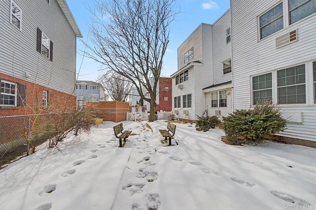 204 Sunset Boulevard Bronx NY 10473