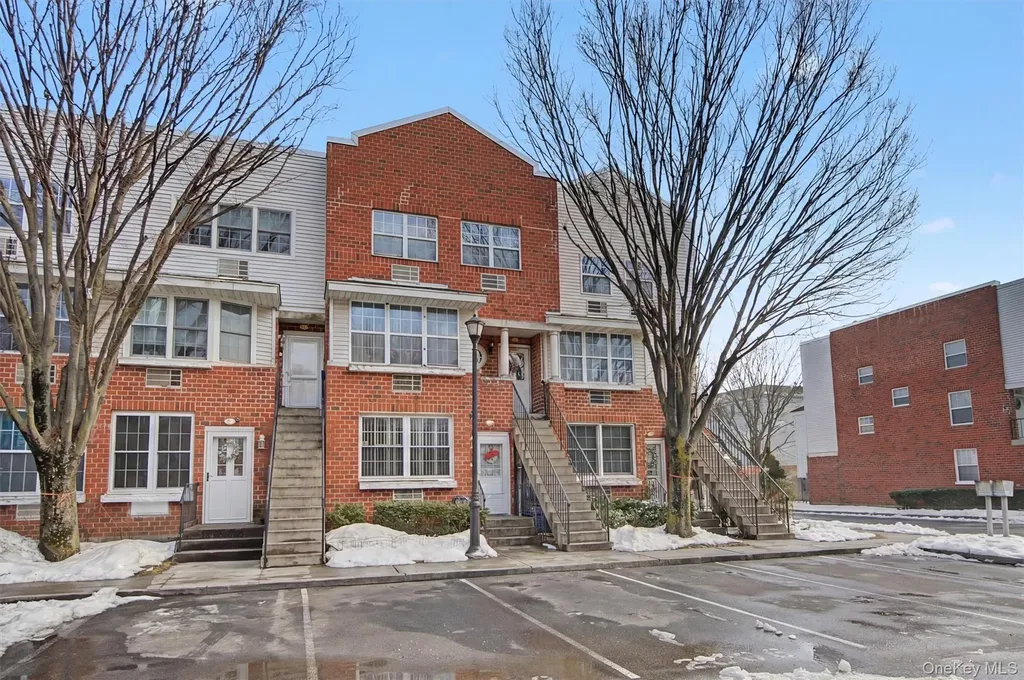204 Sunset Boulevard Bronx NY 10473