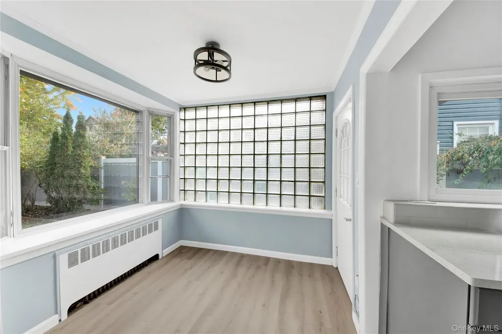 28 Crestmont Avenue Yonkers NY 10704