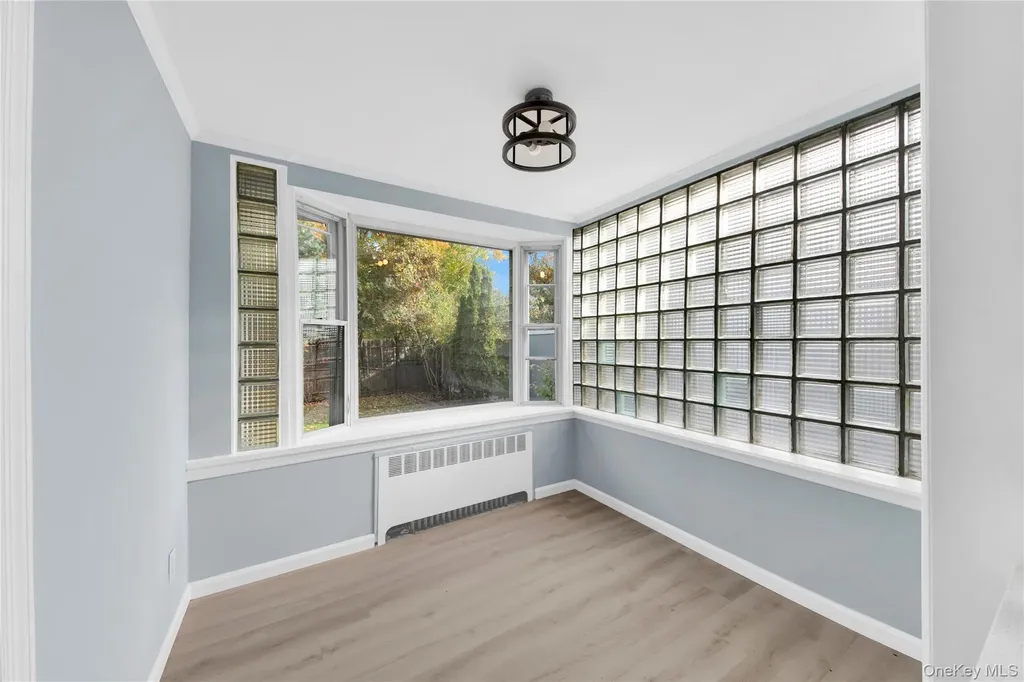28 Crestmont Avenue Yonkers NY 10704