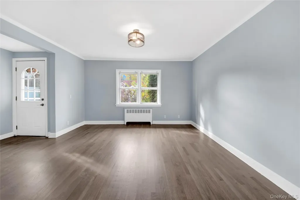 28 Crestmont Avenue Yonkers NY 10704