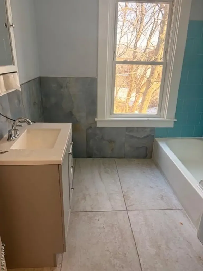 42 Carpenter Avenue Newburgh NY 12550