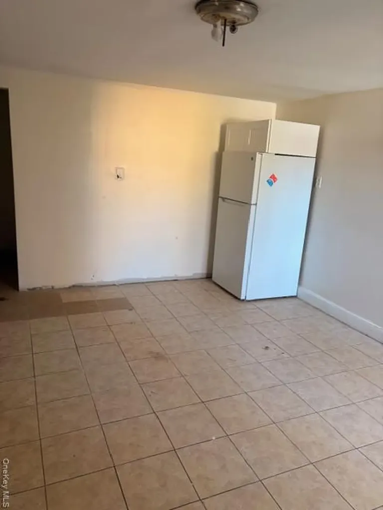 42 Carpenter Avenue Newburgh NY 12550