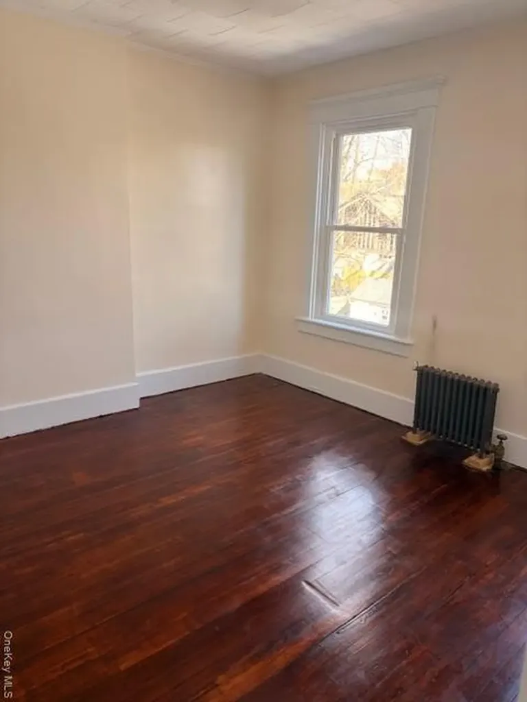 42 Carpenter Avenue Newburgh NY 12550
