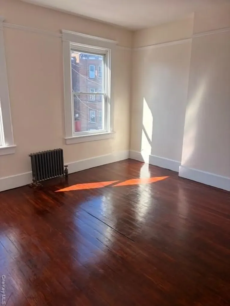 42 Carpenter Avenue Newburgh NY 12550