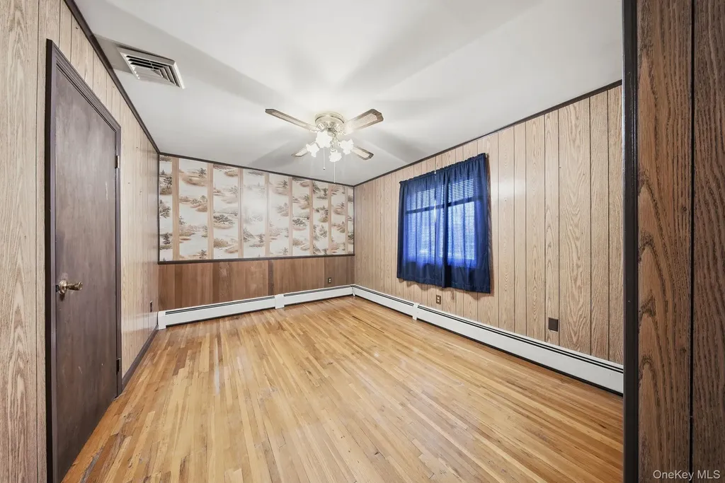 16 Mountain Avenue Middletown NY 10940