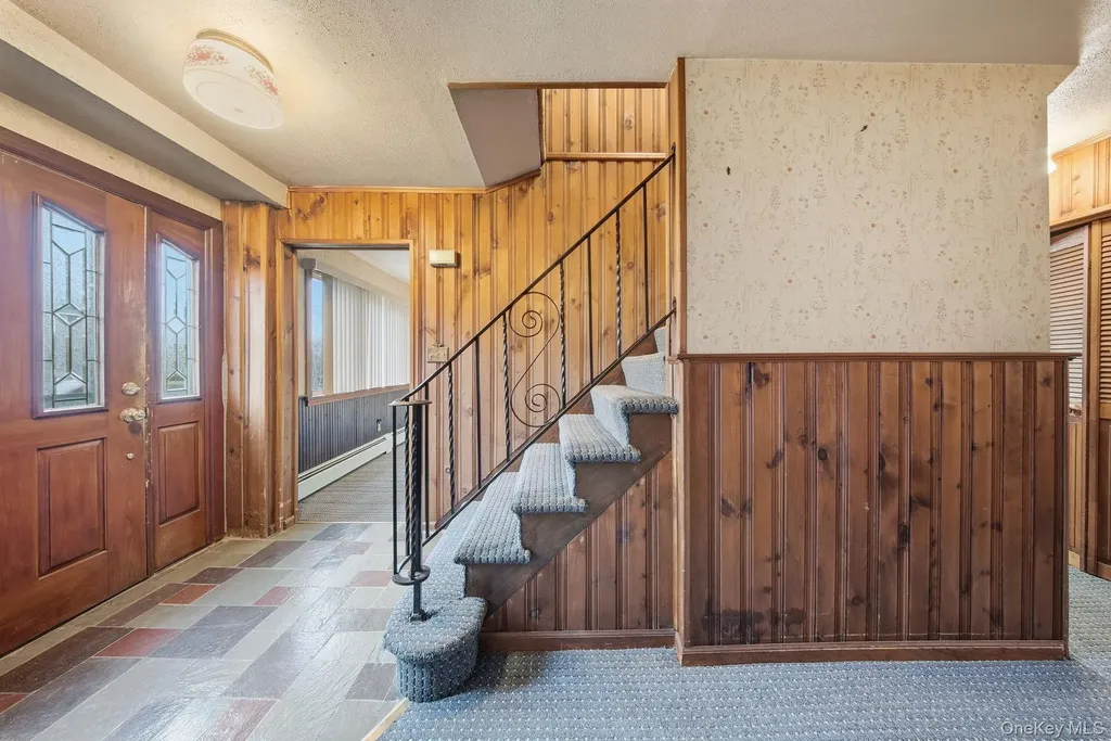 16 Mountain Avenue Middletown NY 10940