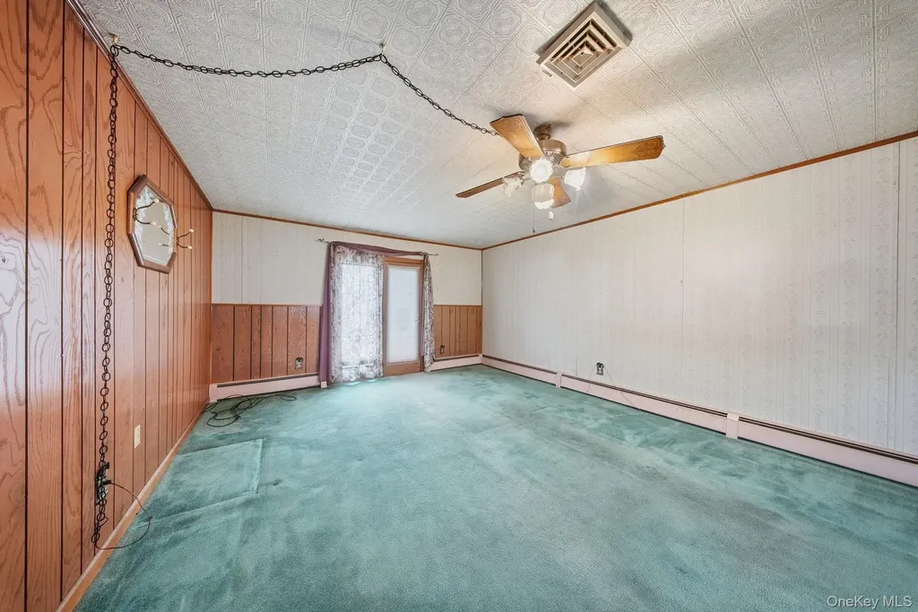 16 Mountain Avenue Middletown NY 10940