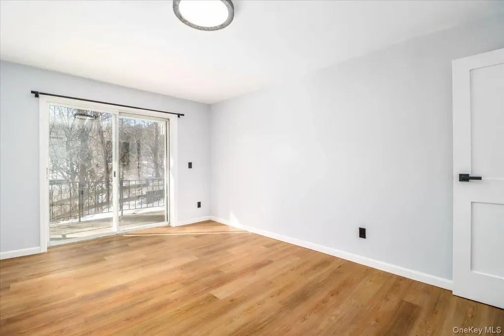 615 Fox Run Lane Carmel NY 10512
