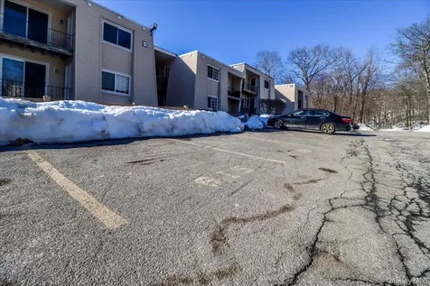 615 Fox Run Lane Carmel NY 10512