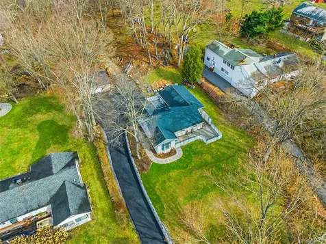 16 Sugar Hill Road North Salem NY 10560