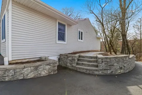 16 Sugar Hill Road North Salem NY 10560