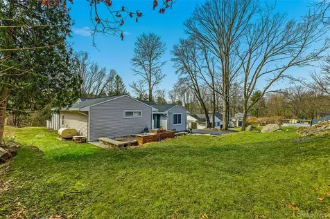 16 Sugar Hill Road North Salem NY 10560
