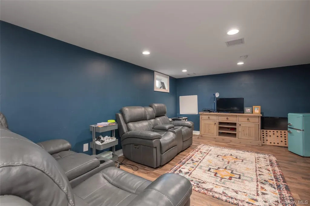 132 Webster Street Merrick NY 11566